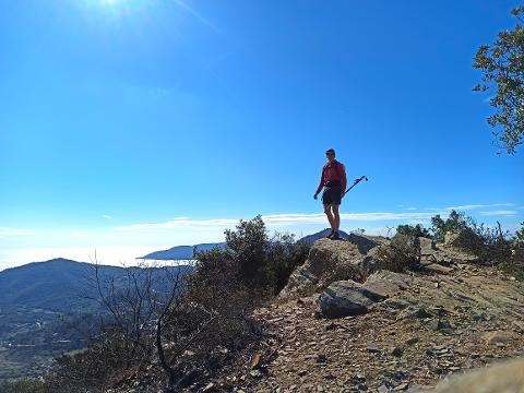 HIKE ACROSS TUSCANY'S ELBA ISLAND