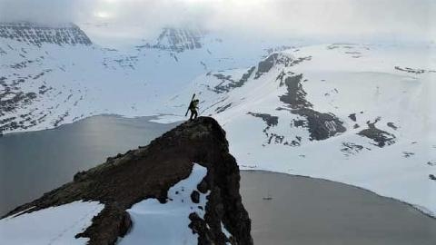 SKI-TOURING IN THE ICELAND'S FJORD